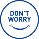 Blauer Kreis mit dem Text "Keine Sorge" und einem Smiley-Symbol, Konzept für positives Denken und psychische Gesundheit.