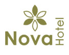 Roter „NOVA“-Schriftzug mit einer stilisierten goldenen Kurve unter dem Buchstaben „A“. Der Ton ist modern und professionell und vermittelt Innovation und Raffinesse.